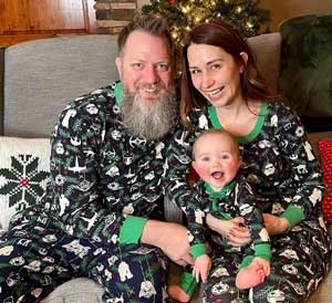 Elizabeth Zharoff with her family
