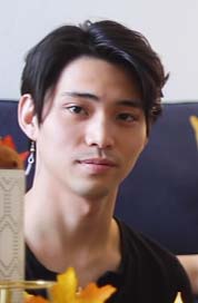 Mayuko's younger brother Ray