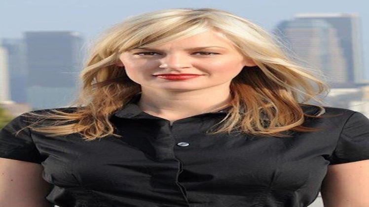 Christina Pazsitzky Age, Height Net Worth, Biography - Makeeover