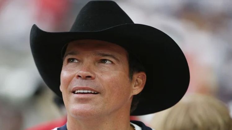 Clay Walker Age, Height Net Worth, Biography